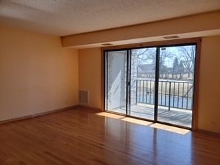 4th image of 450 Plum Creek Dr APT 109