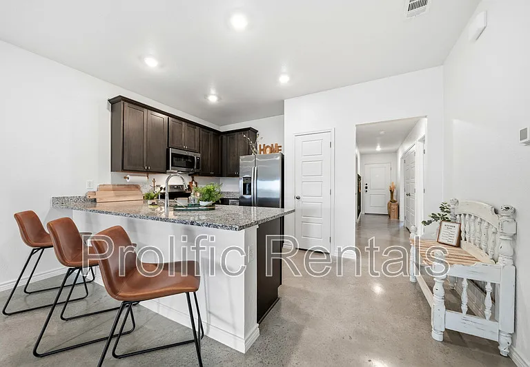 1247 Concord Dr #A — Photo 8