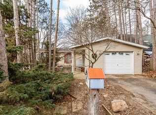 171 Pine Hill Lake Dr, Horton, MI