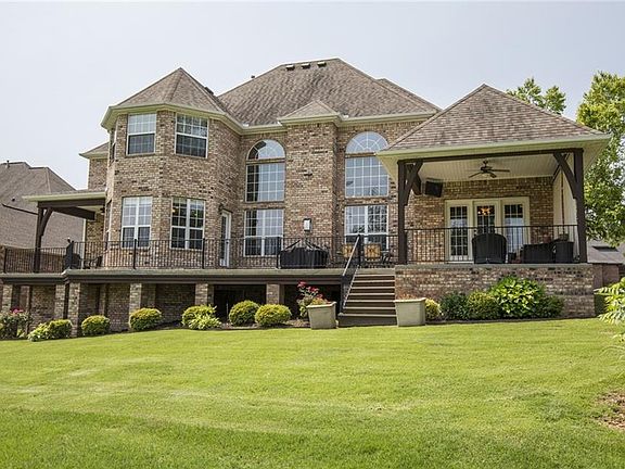 2nd image of 6919 W Balmoral Dr
