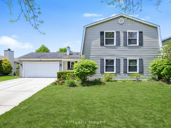 4092 Victoria Dr, Hoffman Estates, IL 60192