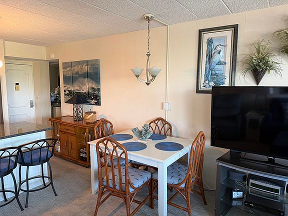 4th image of 66 20th St E #203