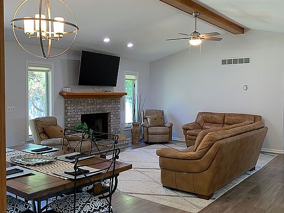 5th image of 5076 Wyndemere Sq