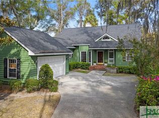 2 Cricket Ct, Savannah, GA 31411