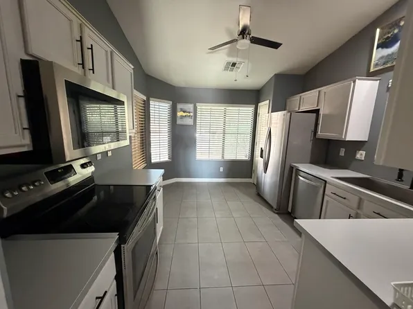 5515 S 15th Way, Phoenix, AZ 85040