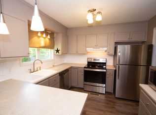 15375 Rise St, Athens, AL 35613