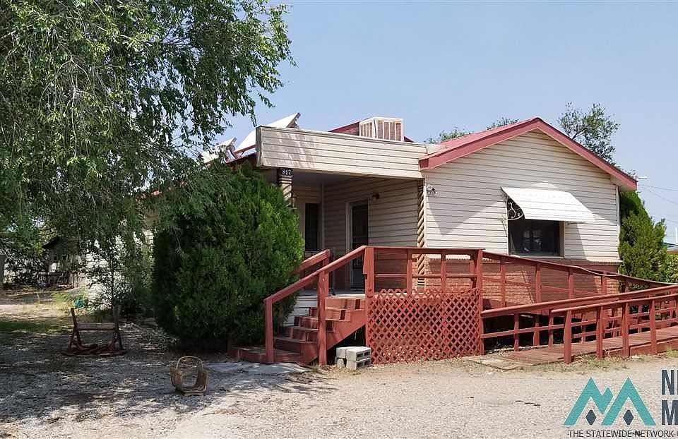 1st image of 817 N Paseo De Onate St