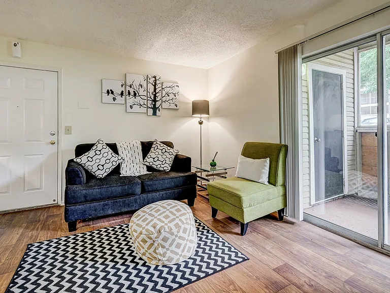 The Waterford Apartment Homes — Photo 9