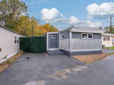 229 Miller St #E4, Ludlow, MA, 01056