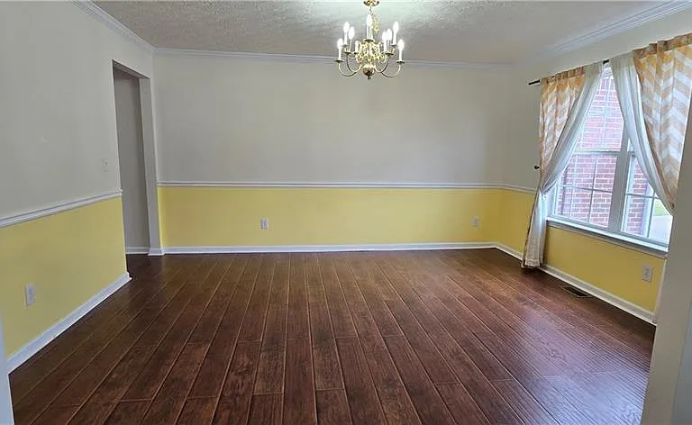 3811 Roxfield Dr — Photo 7