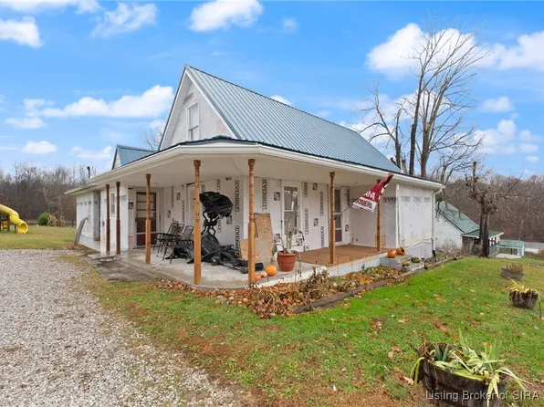 410 S Main St, English, IN 47118