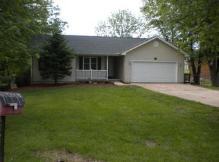 42 Willow Ct, Edwardsville, IL 62025