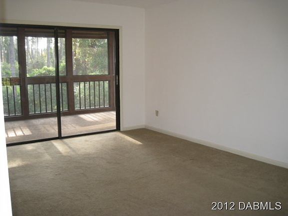 4th image of 8 Sherbury Ct #8