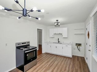 2620 Thornton Rd, Charlotte, NC 28208