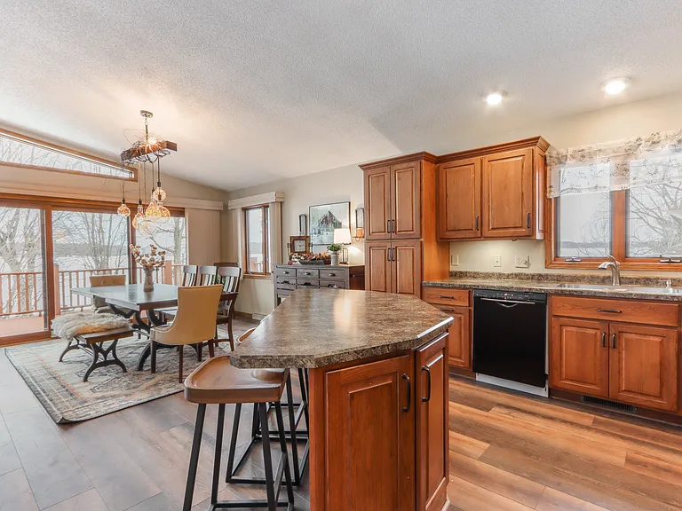 132153 Cottage Rd — Photo 3