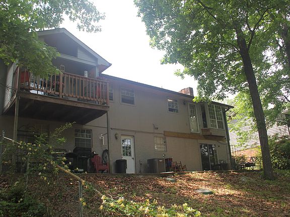 4th image of 552 Elizabeth Crest Rd