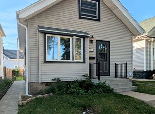 6111 W Lapham St, West Allis, WI 53214