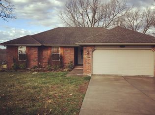 961 Quarry Rd, Sparta, MO 65753