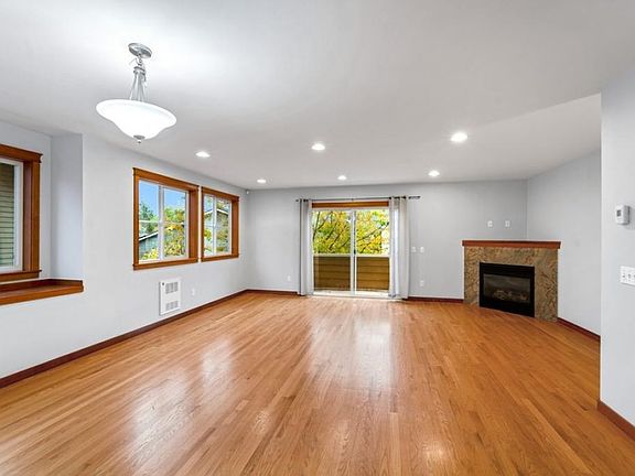 Bright Living Room with gas fireplace