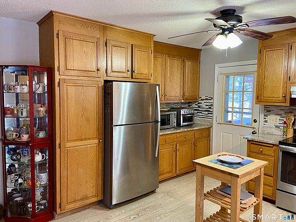 5th image of 498 Root Road