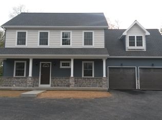 1752 Kinderhook Rd, Columbia, PA 17512