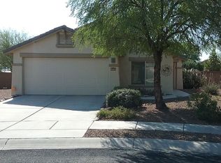 9084 N School Hill Dr, Tucson, AZ 85743