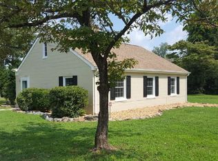 12501 Petersburg St, Chester, VA 23831