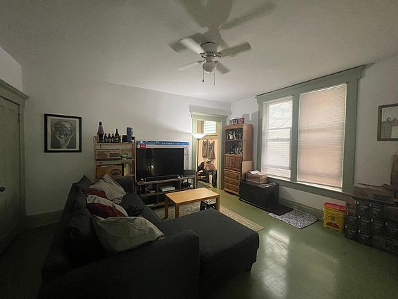4th image of 423 W 7th Ave #1