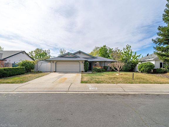 5th image of 2795 Blue Bell Dr