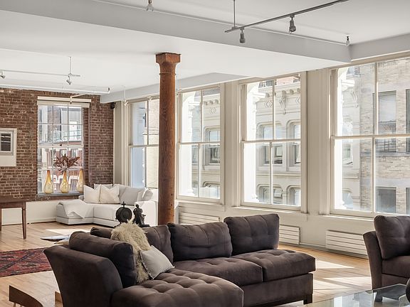 5th image of 47 Mercer St Penthouse A