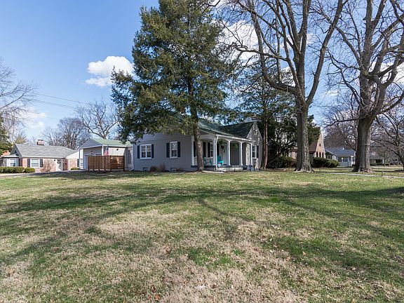 2nd image of 1508 Kessler Boulevard East Dr