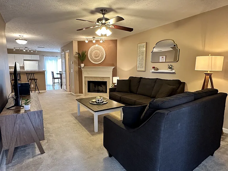 628 Flintlock Ct — Photo 5