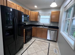 463 Doris St NE, Grand Rapids, MI 49505