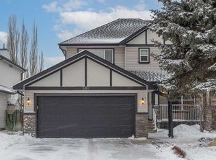 390 E Cove Rd, Chestermere, AB T1X1J6