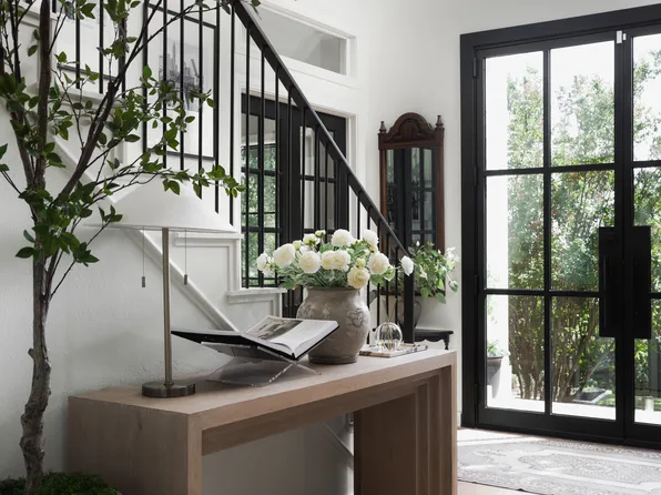 6201 Ledge Mountain Dr, Austin, TX 78731