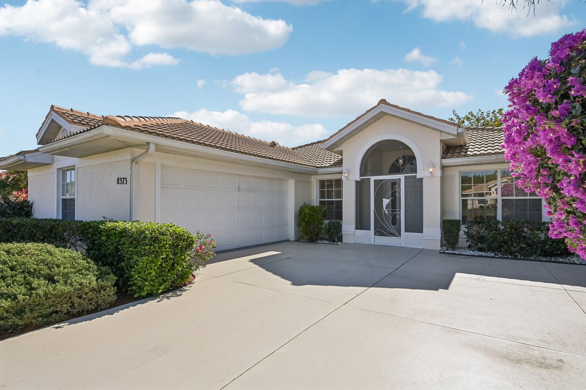 Pondview Ln-S2901-001.jpg
