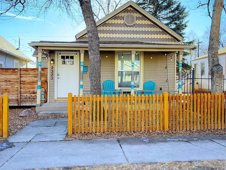 2325 W Pikes Peak Ave — Photo 23