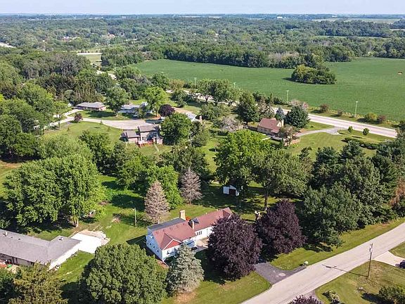 2nd image of 4653 Orchard Ln