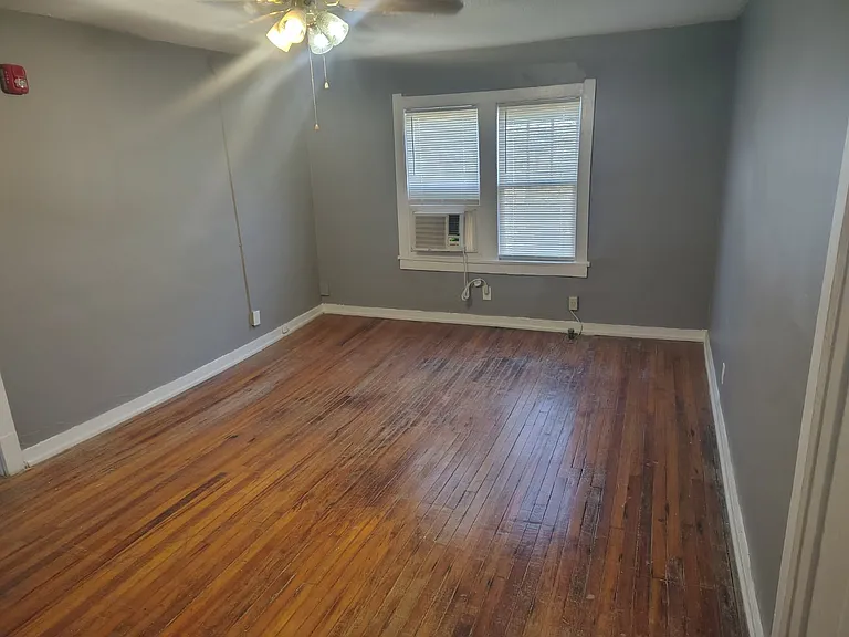 706 Chickamauga Ave — Photo 10