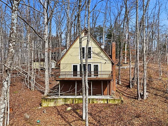2nd image of 3609 Mockingbird Ln