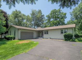 7657 Cottonwood St, Richland, MI 49083 | Zillow