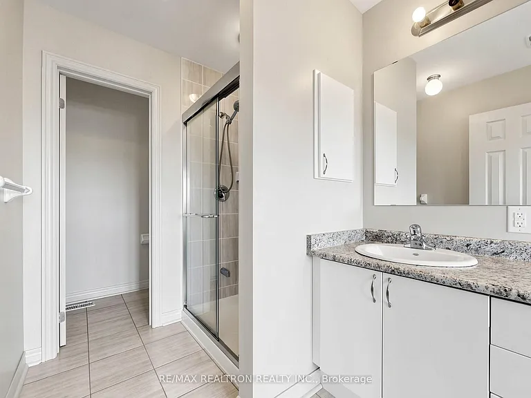 59 Jevons Dr — Photo 24