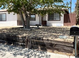 629 S Downs St, Ridgecrest, CA 93555