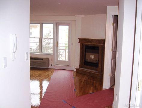 2nd image of 125 E Broadway APT 211