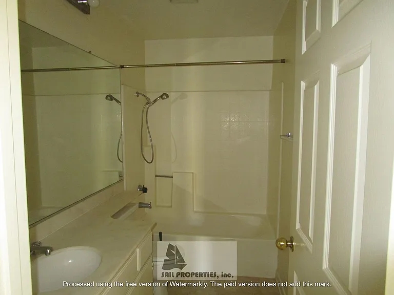 7302 Yellowtail Dr #104 — Photo 7