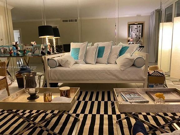 4th image of 5601 Collins Ave APT 1515