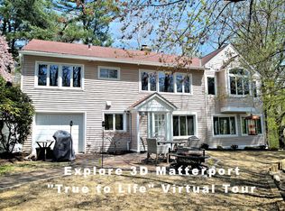 216 Wood Hampton Dr, White Plains, NY 10603