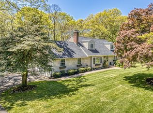 37 Woodbine Ave, Stony Brook, NY 11790