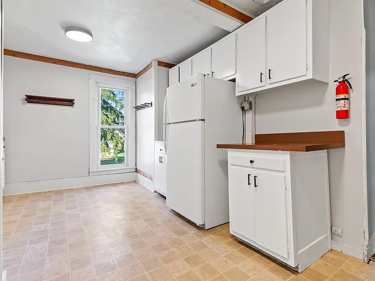 314 Spruce St E #3 — Photo 3