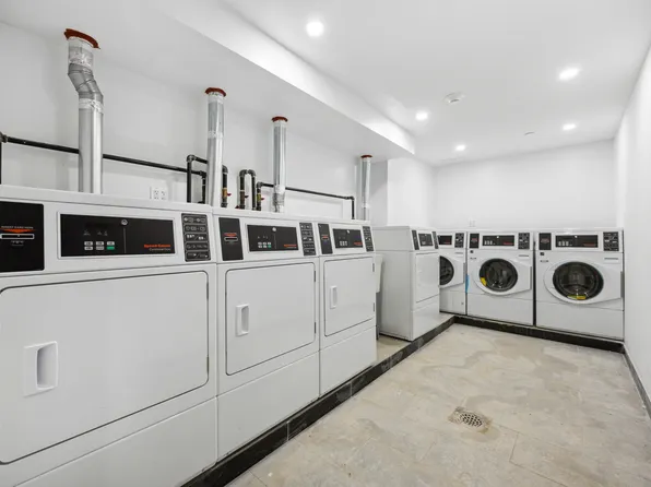 163-07 72nd Avenue image 21 of 22